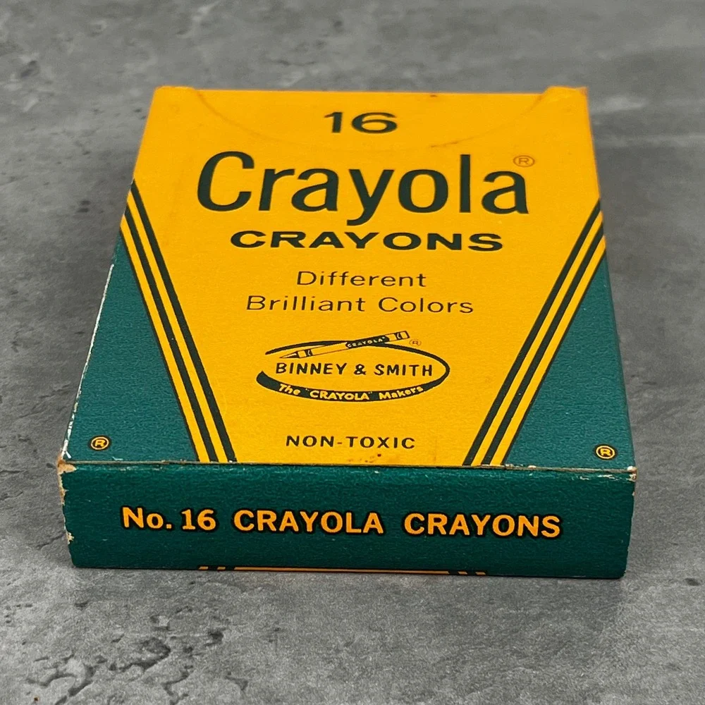 Vintage Crayola 16 Crayons Binney & Smith No 16 Different Brilliant Colors USA